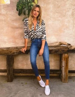 SOSANDAR High Waisted Skinny Jeans