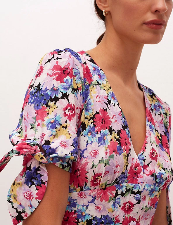 Nobody's Child Dresses Floral Tie Sleeve Midi Tea Dress - Image 4