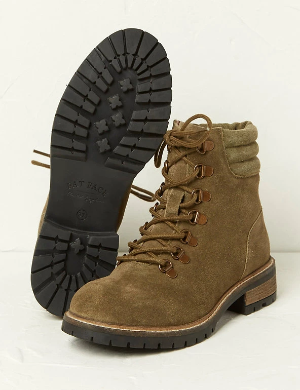 FatFace Leather Block Heel Walking Boots - Image 3