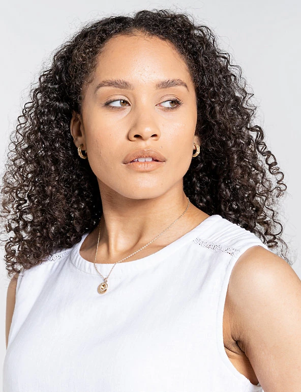 Craghoppers Vests Linen Rich Round Neck Sleeveless Vest - Image 6