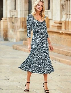 SOSANDAR Dresses Printed V-Neck Midi Waisted Dress