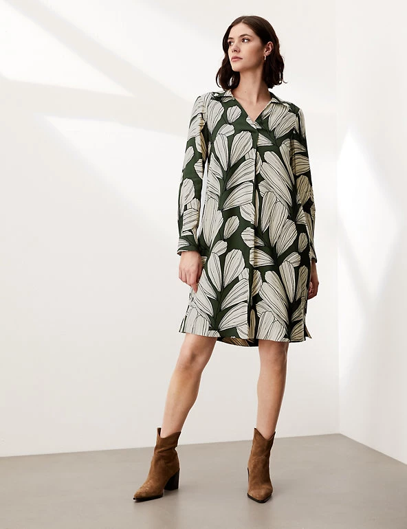 JAEGER Dresses Leaf Print V-Neck Mini Shift Dress
